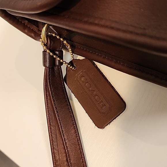 Vintage Coach Mahogany Clutch/Wristlet - Picture 13 of 16